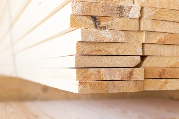 İnşaat doku arka plan deseni için kesme odun yığını