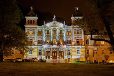 Marinske Lazne, Çek Cumhuriyeti - 2 Mayıs 2016: Spa mimarisi - Hotel Nove Lazne