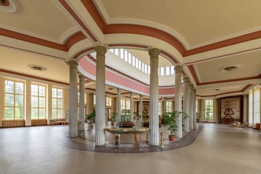 Frantiskovy Lazne, Çek Cumhuriyeti - 15 Mayıs 2021: Ünlü Çek spa kasabası Frantiskovy Lazne 'nin (Franzensbad)