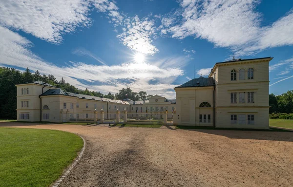 Castello Stato Kynzvart Castello Trova Vicino Alla Famosa Città Termale — Foto Stock