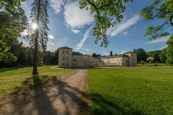 Castello Stato Kynzvart Castello Trova Vicino Alla Famosa Città Termale — Foto Stock