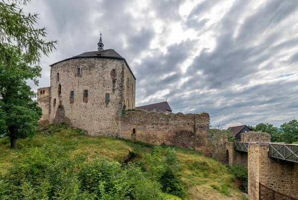 Merkez Bohemya Daki Tocnik Kalesi Harabesi Çek Cumhuriyeti Yüzyılın Başlarında — Stok fotoğraf