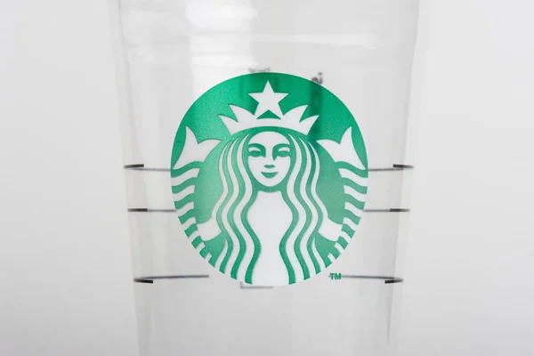 Taza de plástico de Starbucks — Foto de Stock