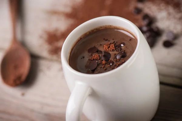 Una taza de chocolate caliente —  Fotos de Stock