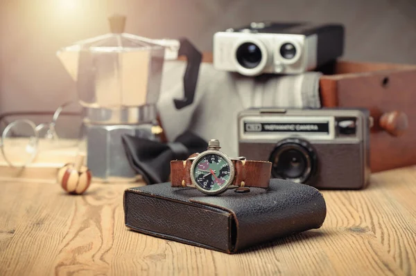 Alter Militär Oder Feldstil Der Armbanduhr Mit Tarnzifferblatt Und Lederband — Stockfoto
