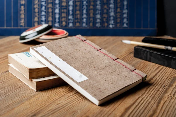 Closeup Vintage Style Japanese Stab Binding Wooden Desk — Stock Photo, Image