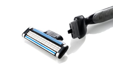 birden çok bıçaklı tıraş bıçağı