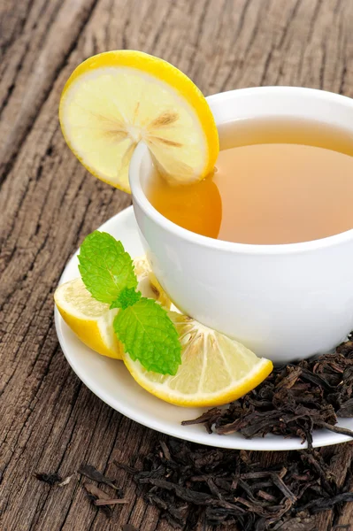 Lemon tea — Stock Photo, Image