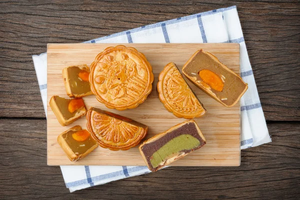 Mooncake voor Chinees Mid-Autumn festival — Stockfoto