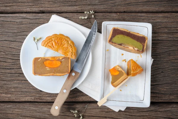 Pastel de luna para el festival chino de mediados de otoño — Foto de Stock