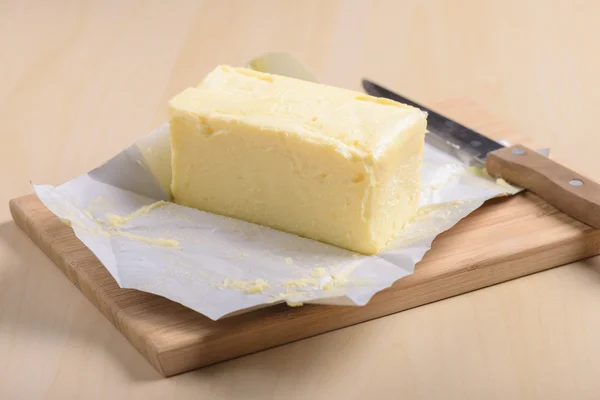 Butter in der Packung — Stockfoto
