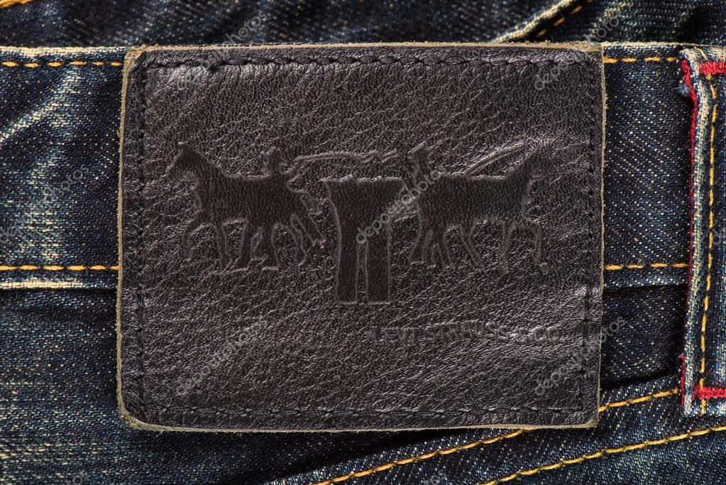 levi's leather label