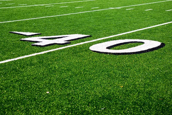 40 ярдів лінії на американський футбольне поле — стокове фото