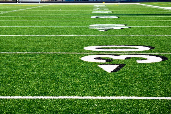 Otuz Yard çizgisinde futbol sahası 