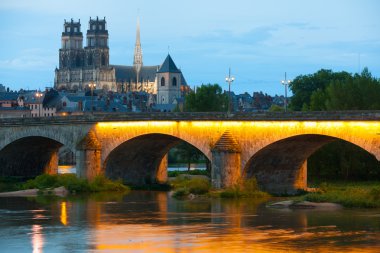 Orleans adlı bir yaz akşamı