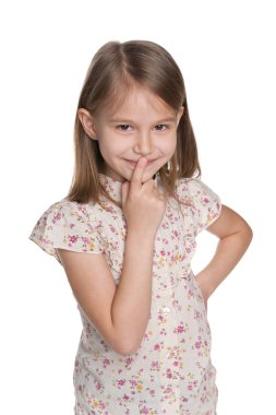 meraklı küçük kız