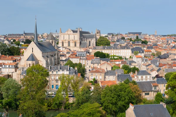 Poitiers no verão — Fotografia de Stock