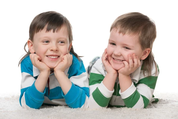 Twee gelukkige jongens — Stockfoto