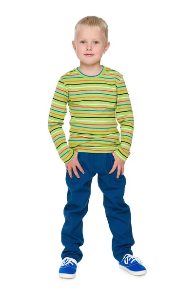 Mode kleiner Junge in der blauen Hose — Stockfoto