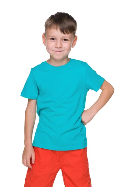 Kleine jongen in een blauw shirt — Stockfoto