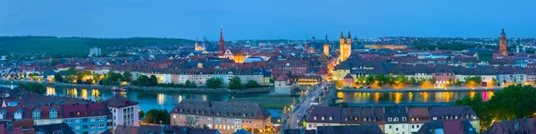 Panorama över natten Würzburg — Stockfoto