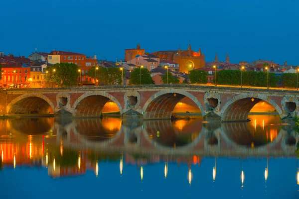 Night Toulouse in summer — Stock Photo, Image