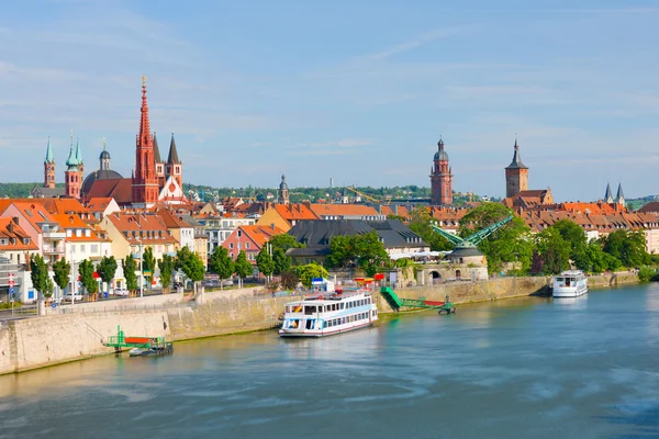 Würzburg w słoneczny letni dzień — Zdjęcie stockowe