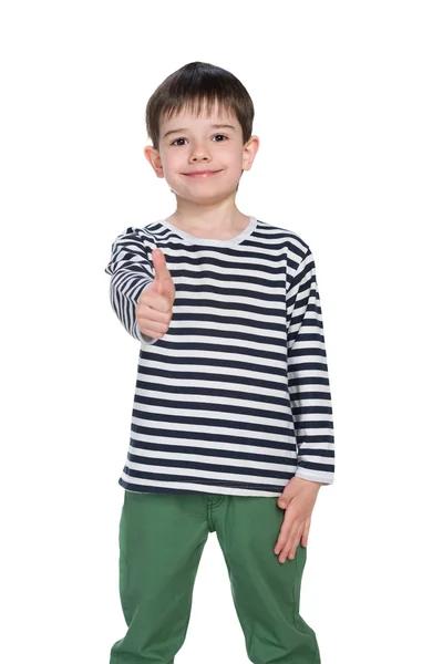 Um menino bonito em uma camisa listrada — Fotografia de Stock