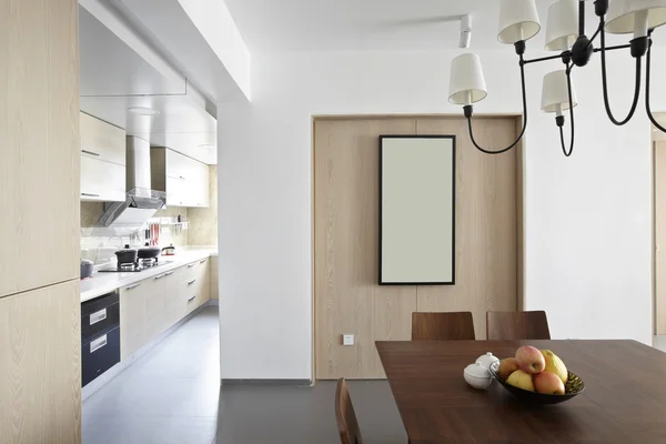 Elegante e confortável casa interior, sala de jantar — Fotografia de Stock