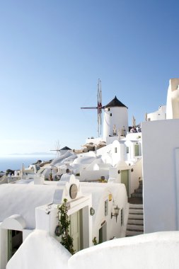 Santorini yel değirmeni ile