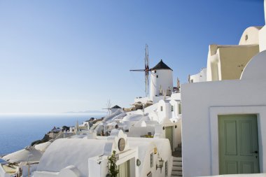 Santorini yel değirmeni ile