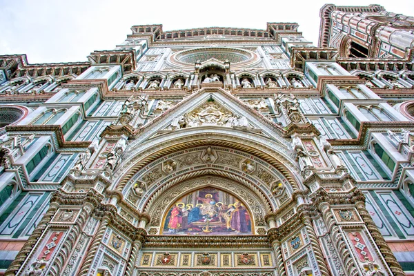 Basilica di santa maria del fiore — Stock fotografie