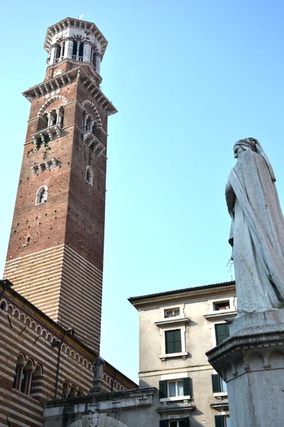 Statue des Dante — Stockfoto