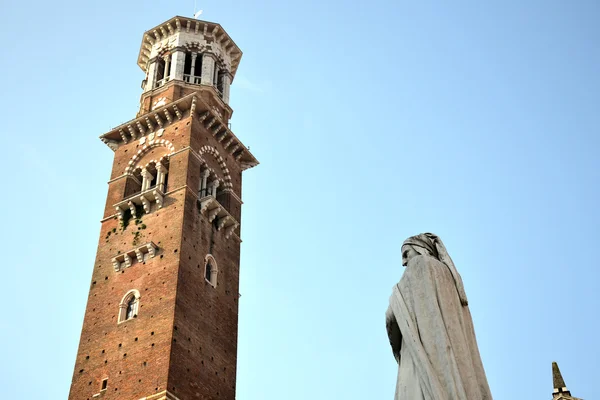 Staty av dante — Stockfoto