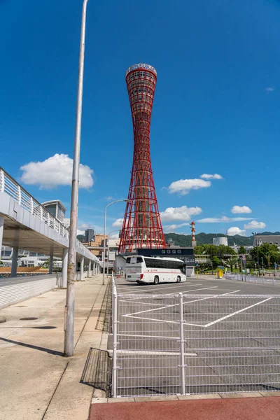 Kobe, Japón - 2 de julio de 2018: Hermosa vista de Kobe Port Tower Kobe, Japón —  Fotos de Stock