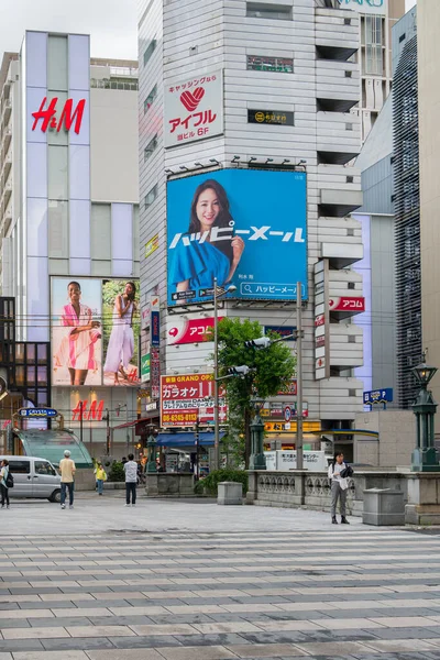 2 juillet 2018, Osaka - Japon : un coin de la rue commerçante Shinsaibashi Suji — Photo