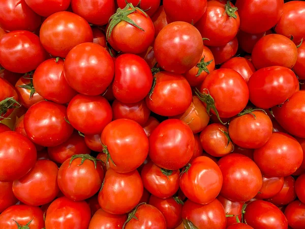 ダイエットの背景概念のための赤いトマトを熟す — ストック写真