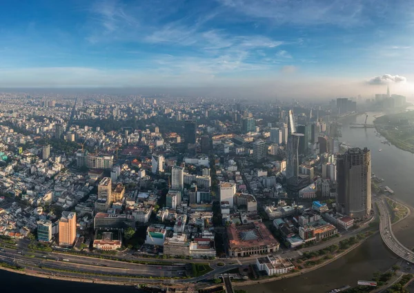 Sabah Saigon 'un havadan görünüşü — Stok fotoğraf