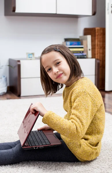 Girl with laptop — Stock Photo, Image