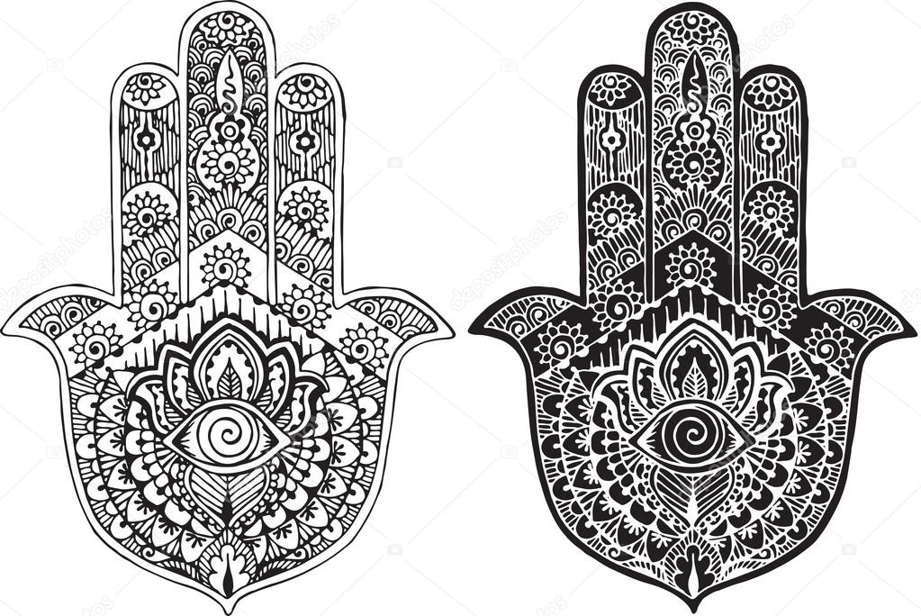 Hamsa painted in the style of mehndi