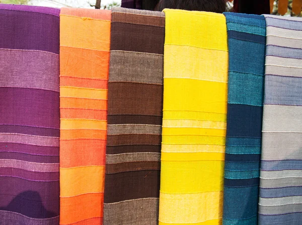 Indian shawls in a market — Stock Photo, Image