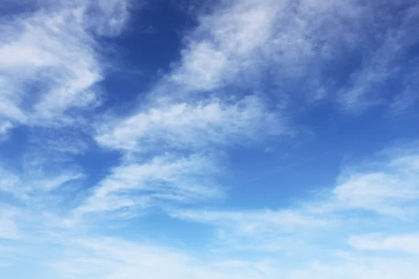 Nublado en el cielo — Foto de Stock