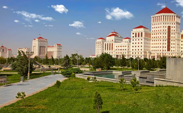 Ashgabat Turkmenistán Mayo 2019 Arquitectura Moderna Ashgabat Vista Del Barrio —  Fotos de Stock