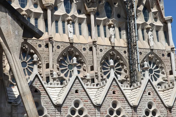 BARCELONA, SPAGNA - 8 LUGLIO: La Sagrada Familia - Cattedrale de — Foto Stock