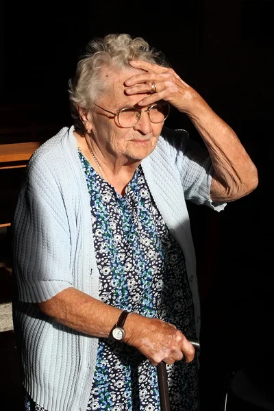 BURGUNDY, FRANCE - CIRCA AOÛT 2012 : Portrait d'uniden senior — Photo