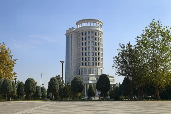 Ashgabat, Turkmenistan - October 11, 2014: Department of Energy. — Stock Photo, Image