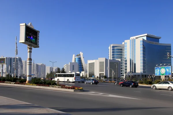 Ashgabat, Turkmenistan - October 15, 2014: Modern architecture o — Stock Photo, Image