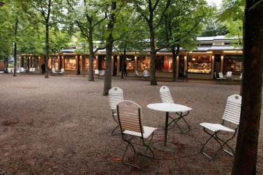 BADEN-BADEN, GERMANY 7 Temmuz 2014 Baden-Baden 'deki .sokak kafesi