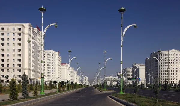 アシガバート、トルクメニスタン - 2014 年 10 月 15 日: 近代建築 o — ストック写真