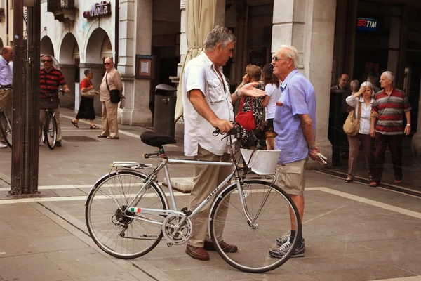 Piazza Erminio Ferretto en Italia. Mestre es el más poblado u — Foto de Stock